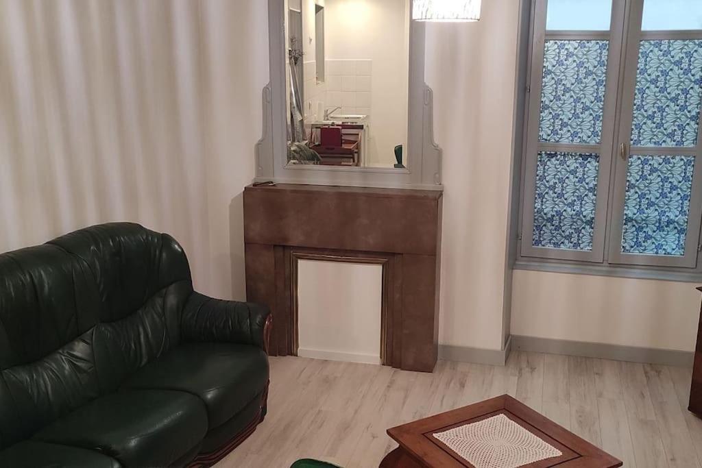 Appartement Cosy A 2 Pas Des Rues Pietonnes Chalon-sur-Saône Zewnętrze zdjęcie